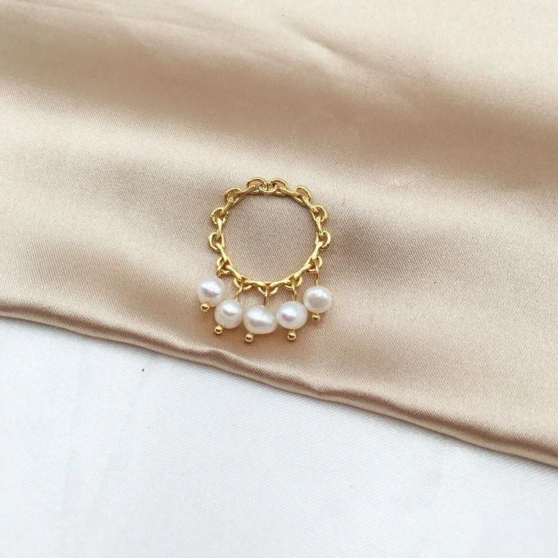 Pearl Tassel Temperament Ring