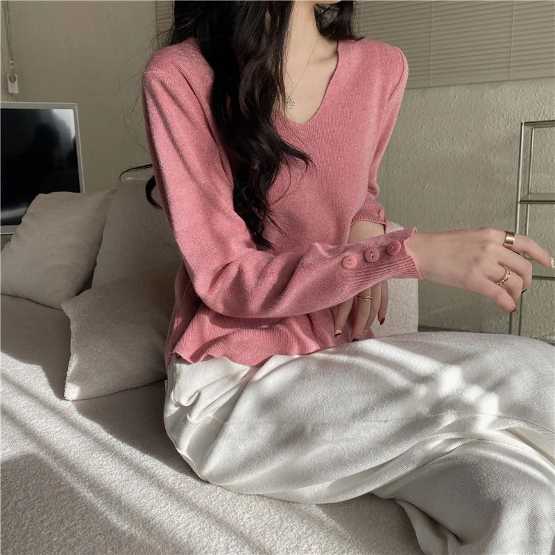 All-match V-neck Long-sleeved Bottoming Sweater For Women