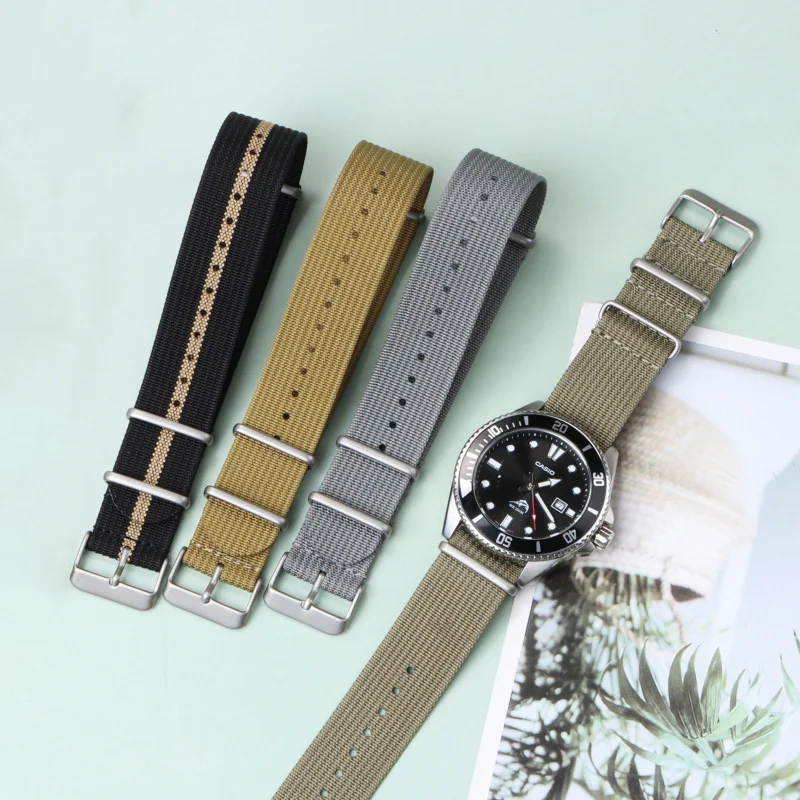 Versatile And Minimalist Nylon Woven Strap